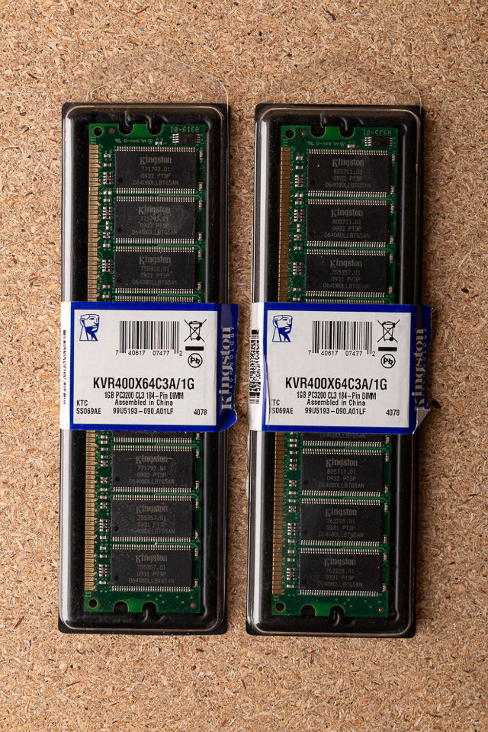 2 Barrettes m&eacute;moire Kingston 1GB Matériel informatique