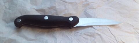 Couteau d'office � rivets (Revere ware)  4 Villeurbanne (69)