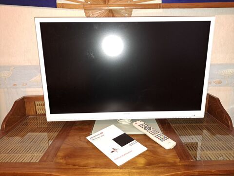 Tlviseur LED Essentiel B KEA 32		
30 Villecresnes (94)