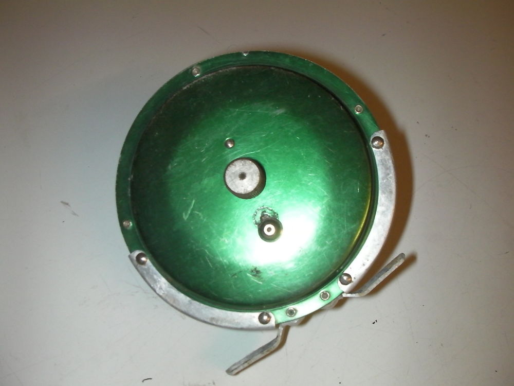  Moulinet ancien "made in France" mod&egrave;le 107 Sports