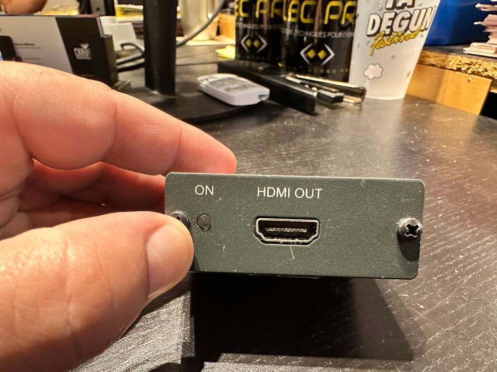 CONVERTISSEUR DGKAT / HDMI KRAMER PT572 Matériel informatique