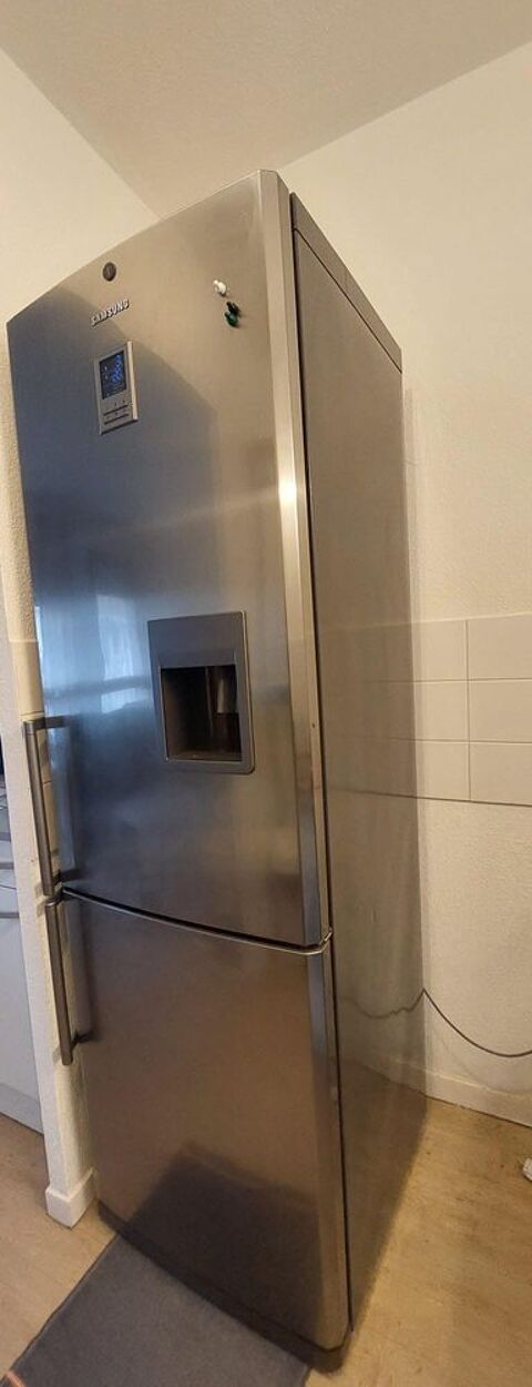 Frigo Samsung 250 Mérignac (33)