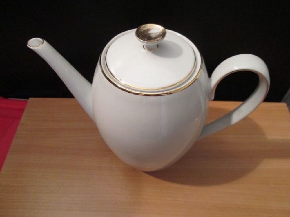 Cafeti&egrave;re en porcelaine bavaroise Cuisine