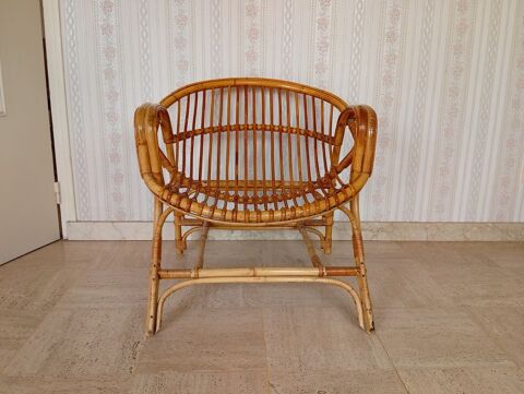 Fauteuil corbeille vintage en rotin  100 Saintry-sur-Seine (91)