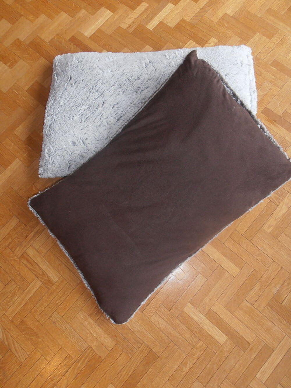 2 Coussins rectangulaires (80) Décoration