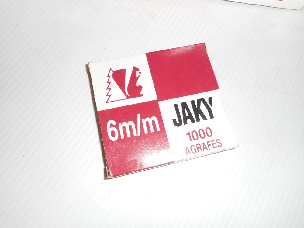   Boite de 20 x 1000 agrafes 6 mm JAKY 