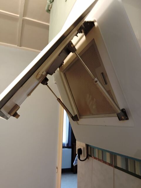 Belle hotte aspirante ,marque Klarstein . 0 Luc� (28)