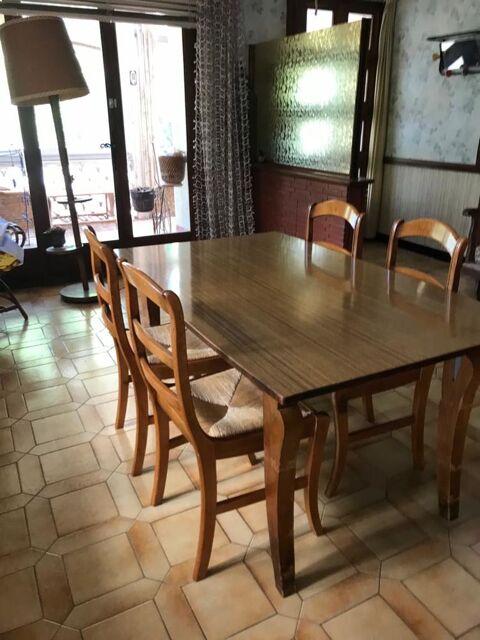 Table plus 4 chaises 0 Juvignac (34)