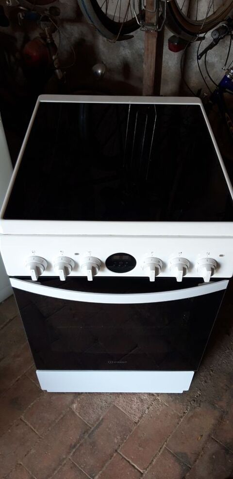 Cuisinire 200 Saint-Hilaire (91)