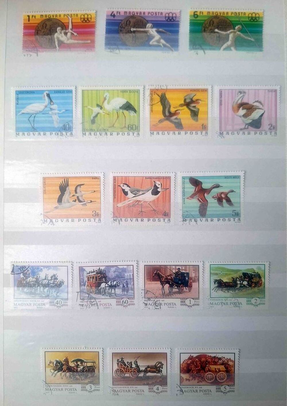 S&eacute;rie de timbres de collection de Hongrie A 
