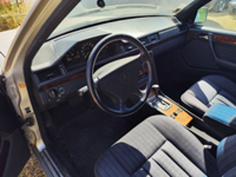 Classe E E300 D A 1994 occasion 83630 Aups