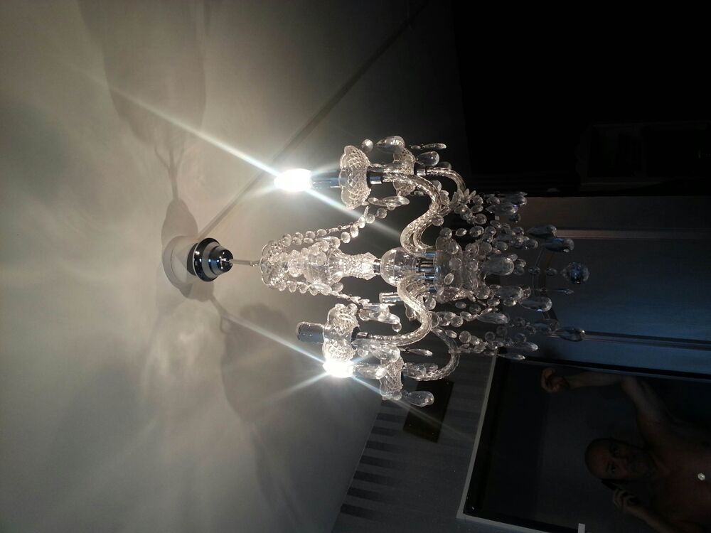 joli lustre a penpilles Décoration