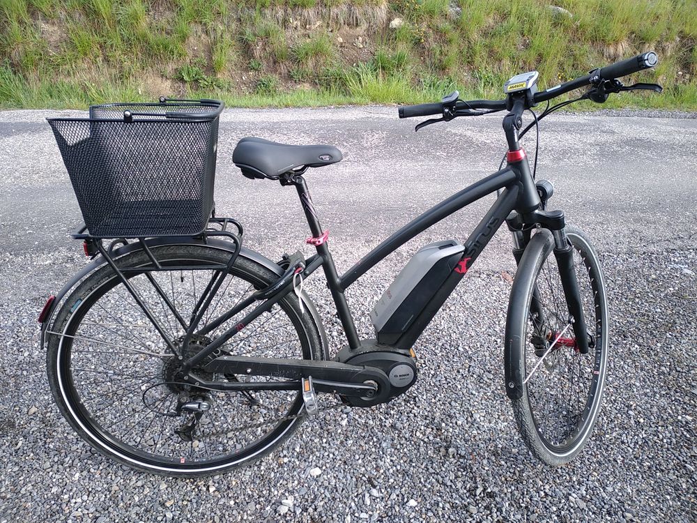 V&eacute;lo VTC de marque SINUS mod&egrave;le BT 20 de 2017 taille 44 (M) Vélos