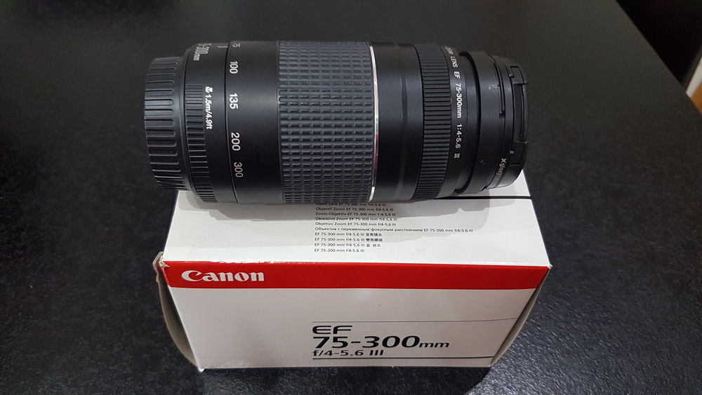 objectif canon. Photos/Video/TV