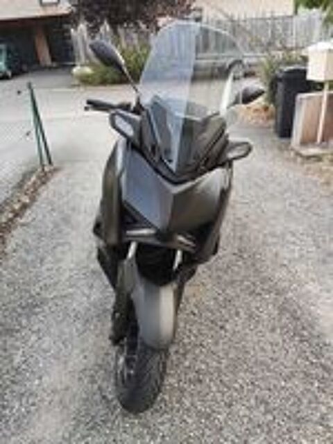 YAMAHA 2023 occasion 12450 Luc-la-Primaube