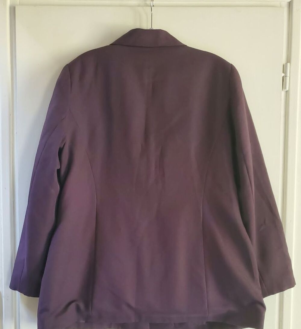 VESTE FEMME TAILLE 48 PRUNE Vêtements