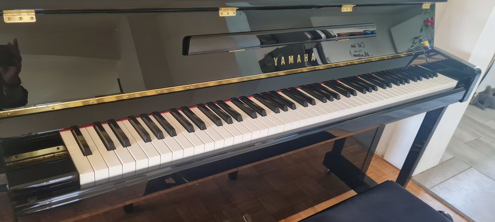 Yamaha B2 Piano Instruments de musique