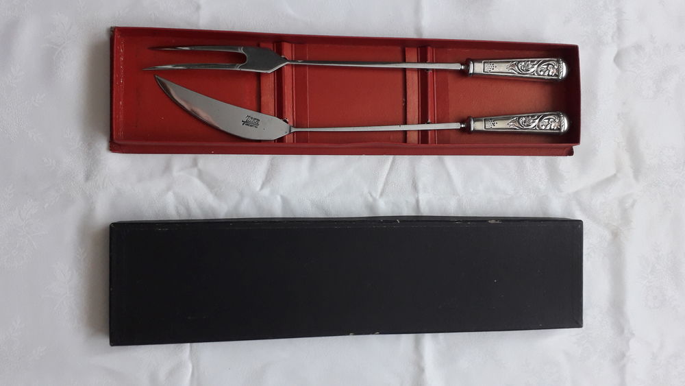 Rare fourche et couteau &agrave; asado
Cuisine