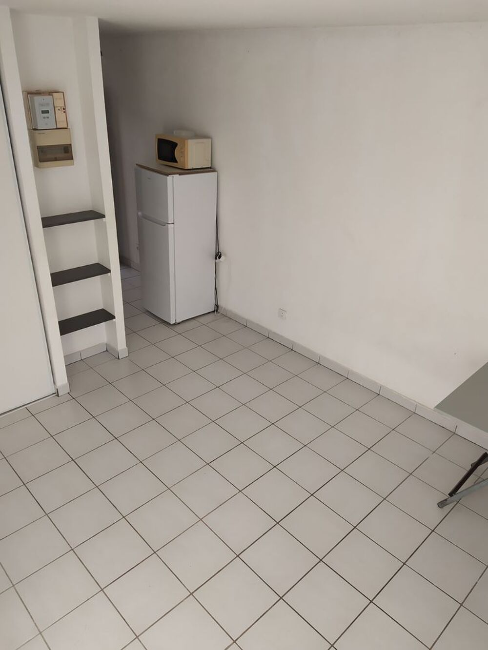Location Appartement Studio non meublé, 20m2, électricité comprise Schœlcher