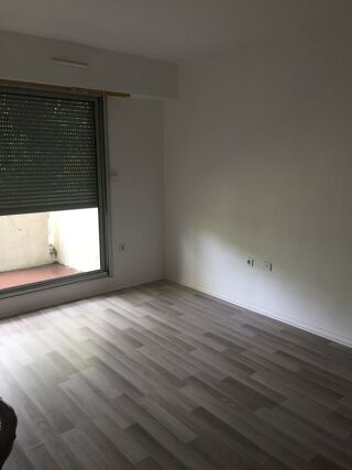  Appartement à louer 2 pièces 50 m²