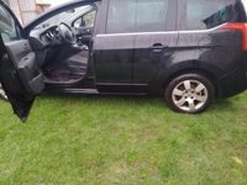 5008 Active 7 places 2013 occasion 85370 Le Langon