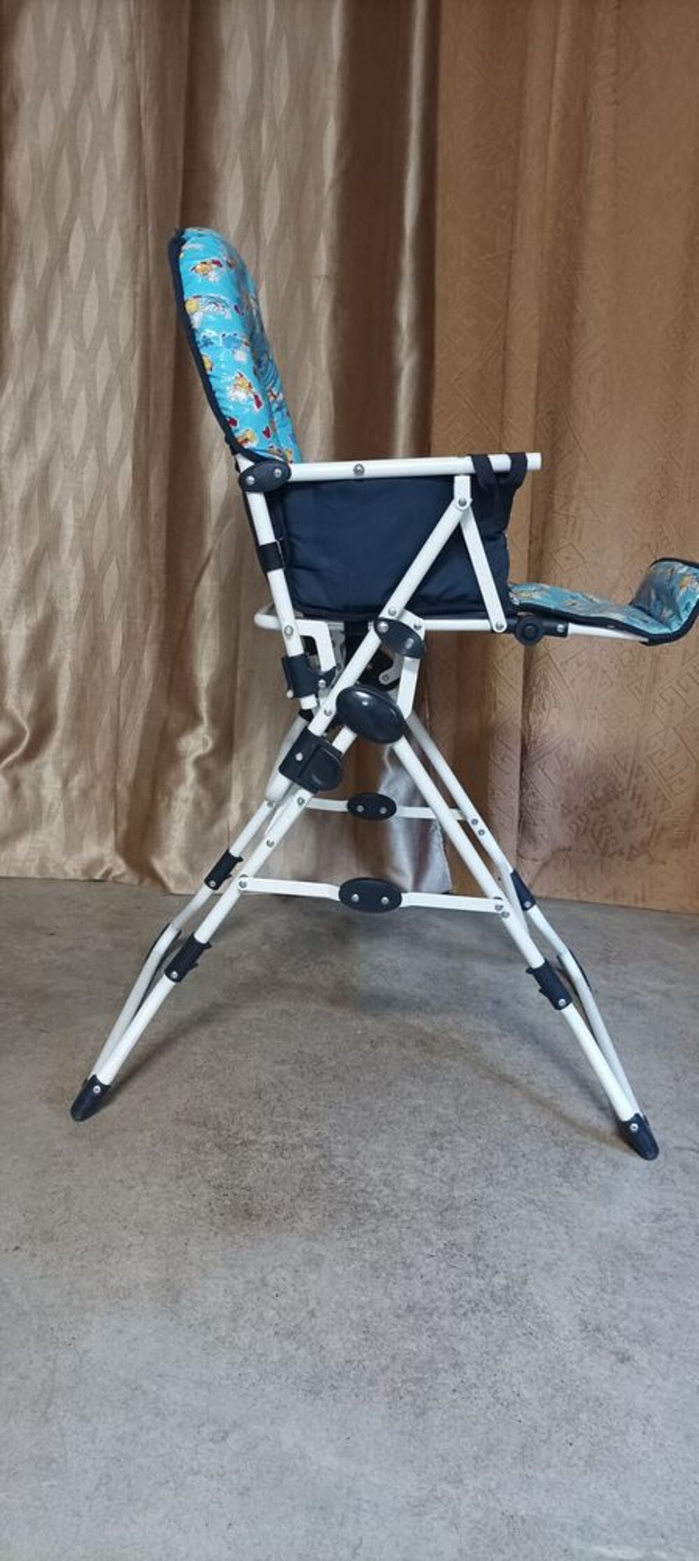 CHAISE ENFANT Puériculture