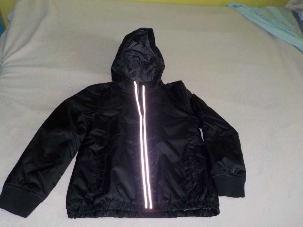 Blouson , T . 12 ans Vêtements enfants