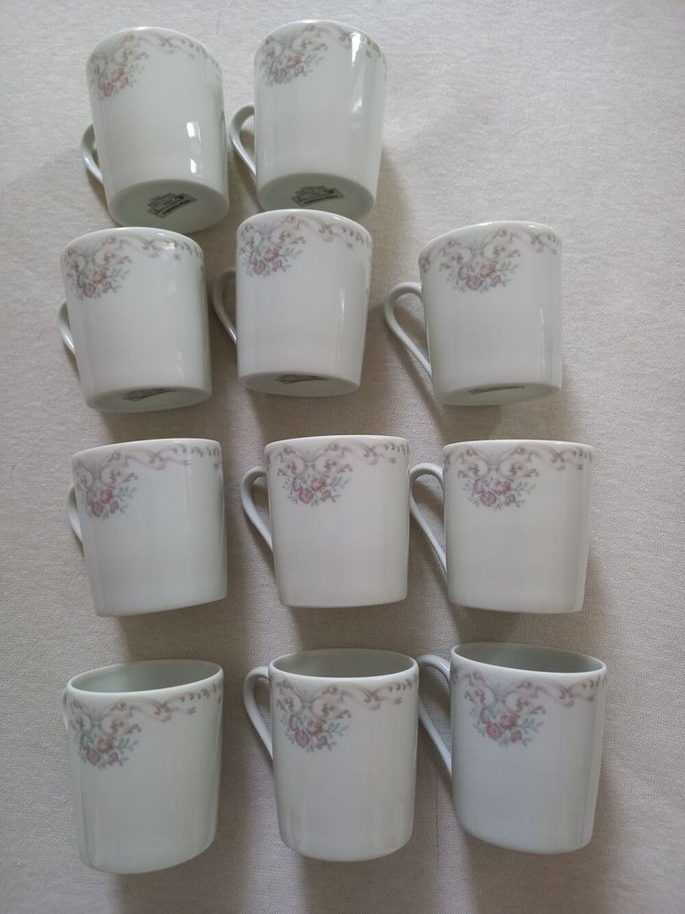 Tasses &agrave; caf&eacute; en porcelaine de limoges de chez Philippe Desh Cuisine