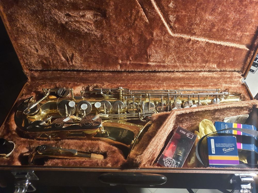 Saxophone alto Yamaha YAS-23
Instruments de musique