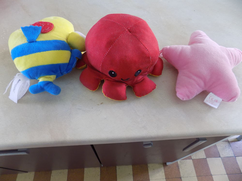 peluches et jouets 'aquatique' Jeux / jouets