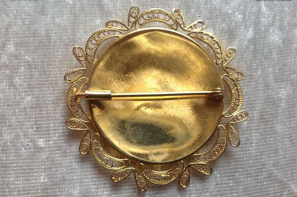 GRANDE BROCHE DAMASC&Egrave;NE TOL&Egrave;DE OISEAUX FLEURS Envoi Possible Bijoux et montres