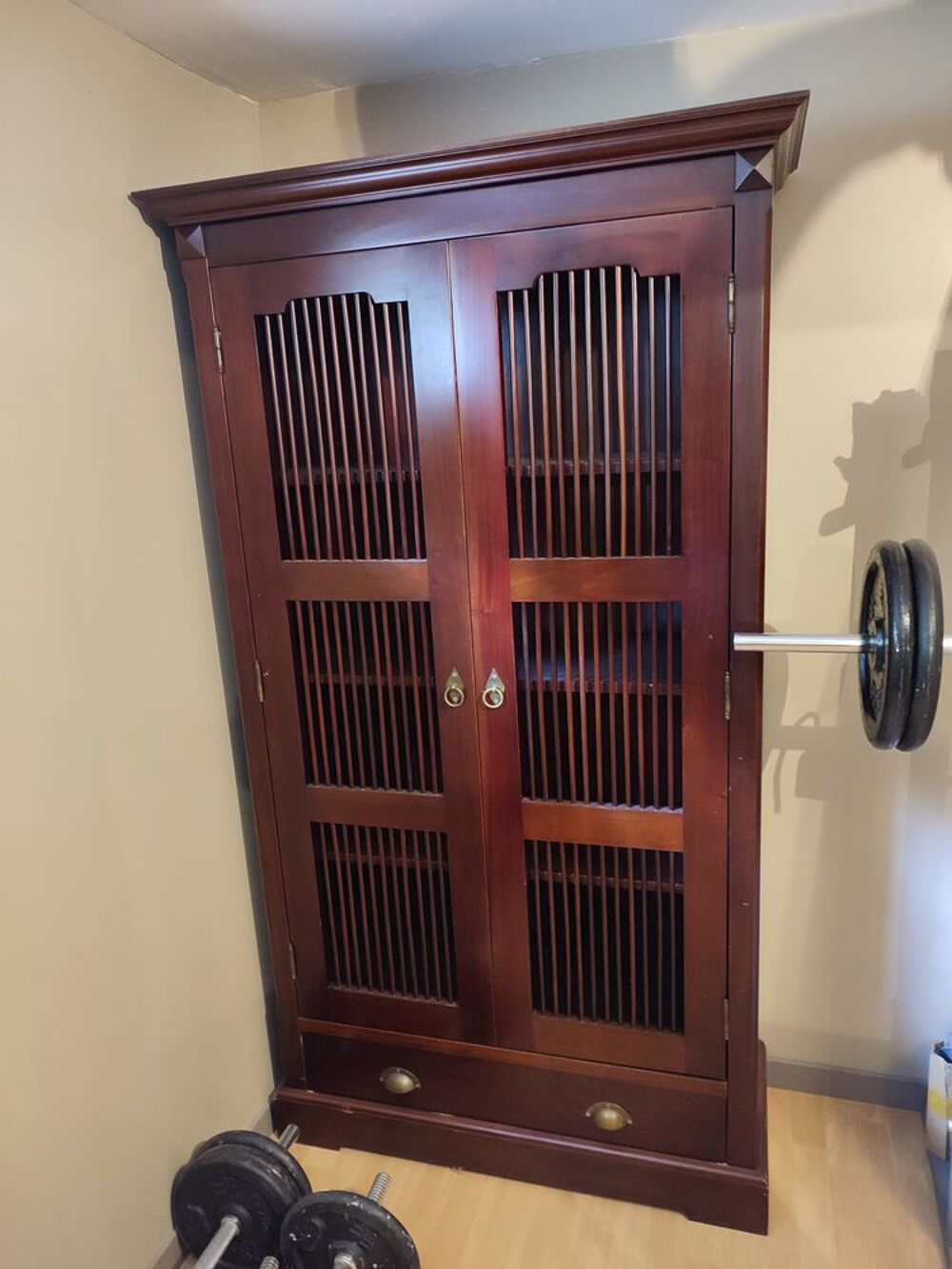 Armoire/vaisselier/biblioth&egrave;que Meubles