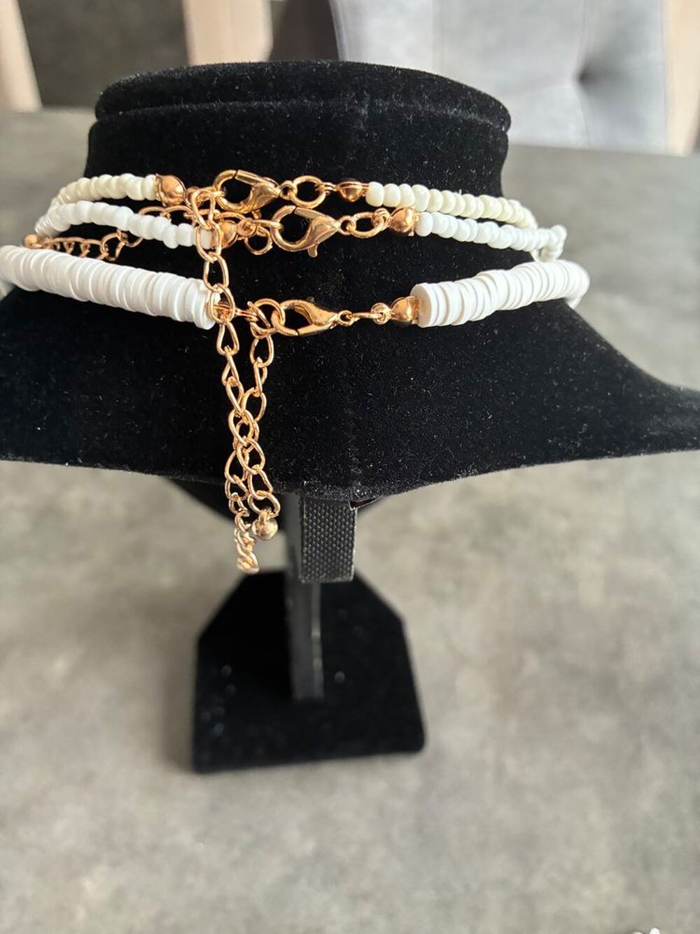 Ensemble bijoux d'&eacute;t&eacute; blanc &amp; dor&eacute; ? 3 Colliers superposable Bijoux et montres