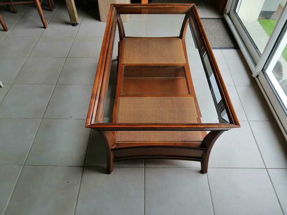 Table basse en merisier dessus en verre Meubles
