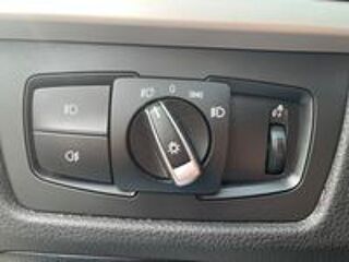 S&eacute;rie 3 Touring 318i 136 ch Business 2016 occasion 77170 Brie-Comte-Robert
