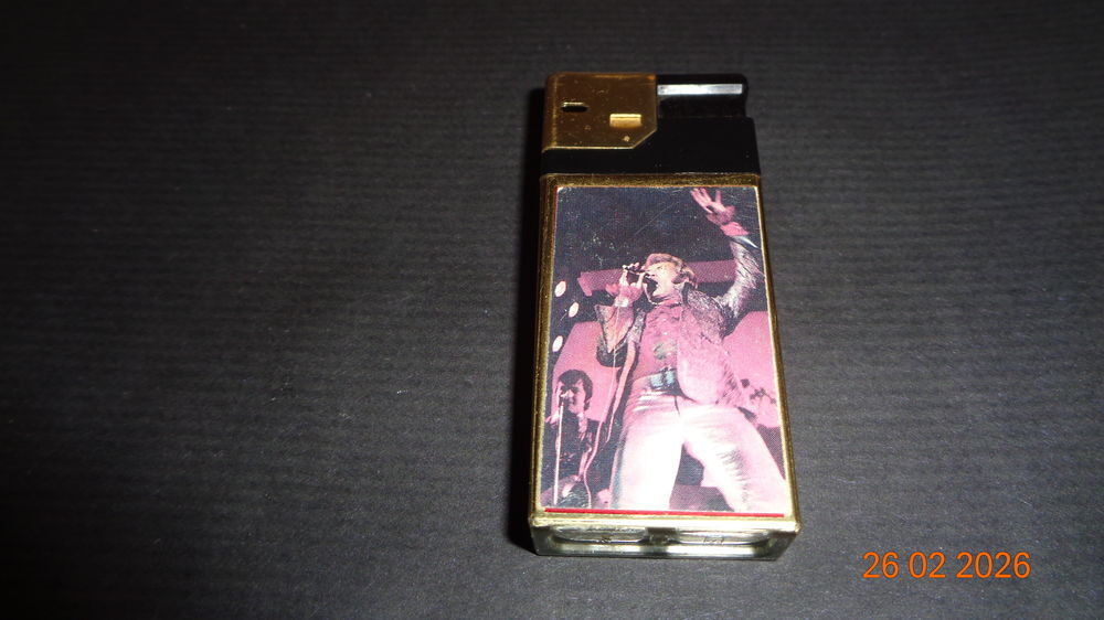 JOHNNY HALLYDAY BRIQUETS COLLECTION 