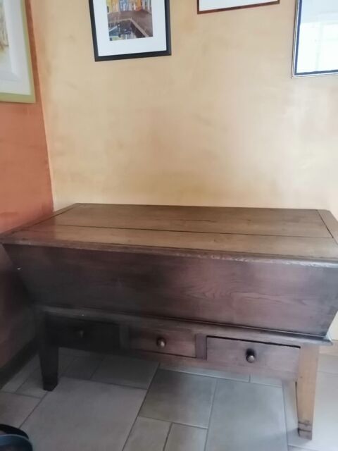 Maie ancienne 150 Juign-sur-Loire (49)