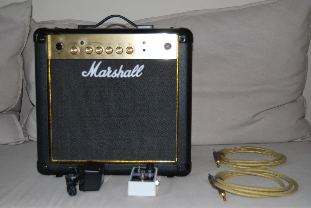 ampli guitare &eacute;lectrique + p&eacute;dale r&eacute;verb&eacute;ration + c&acirc;bles Instruments de musique