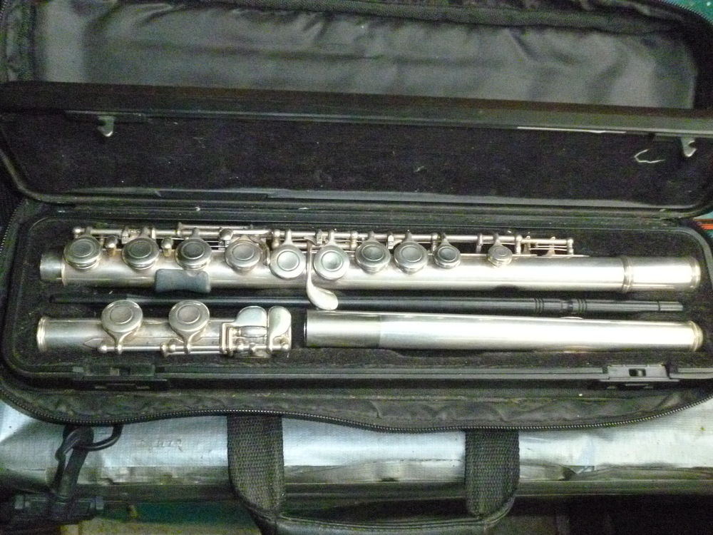 Flute Yamaha 211 (Plateaux pleins) Instruments de musique