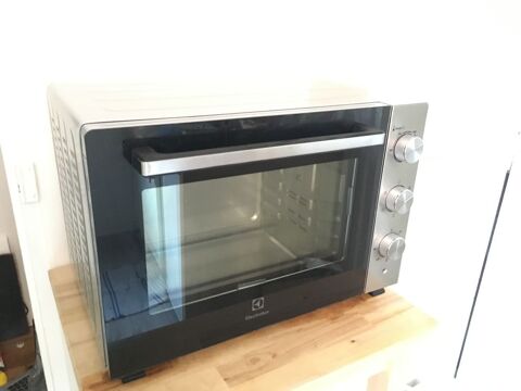 Mini four / Four posable ELECTROLUX ESO939 50 Montrouge (92)