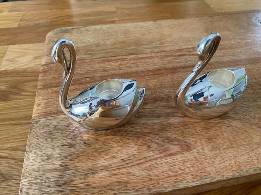 2 Bougeoirs cygne en plaqu&eacute; argent D�coration