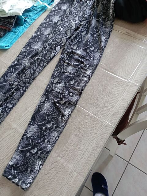 V�tements femme 5 Hambach (57)