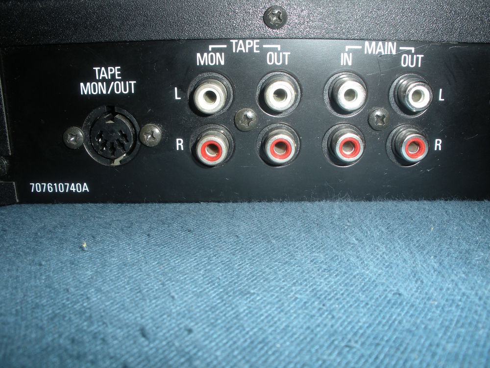 Egaliseurs st&eacute;r&eacute;o Realistic 31 - Seven Band Audio et hifi