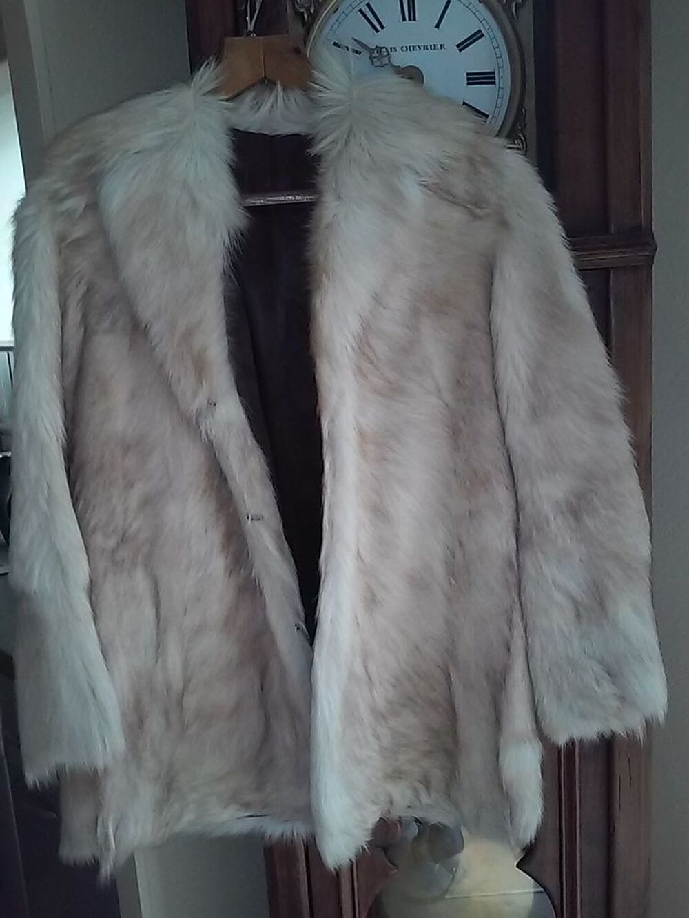 Veste en poils de chevre Vêtements