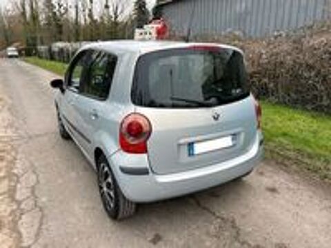 Modus 1.6 16v Confort Clim Expression 2006 occasion 77450 Montry