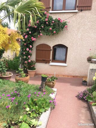  Appartement à louer 2 pièces 50 m² Oullins