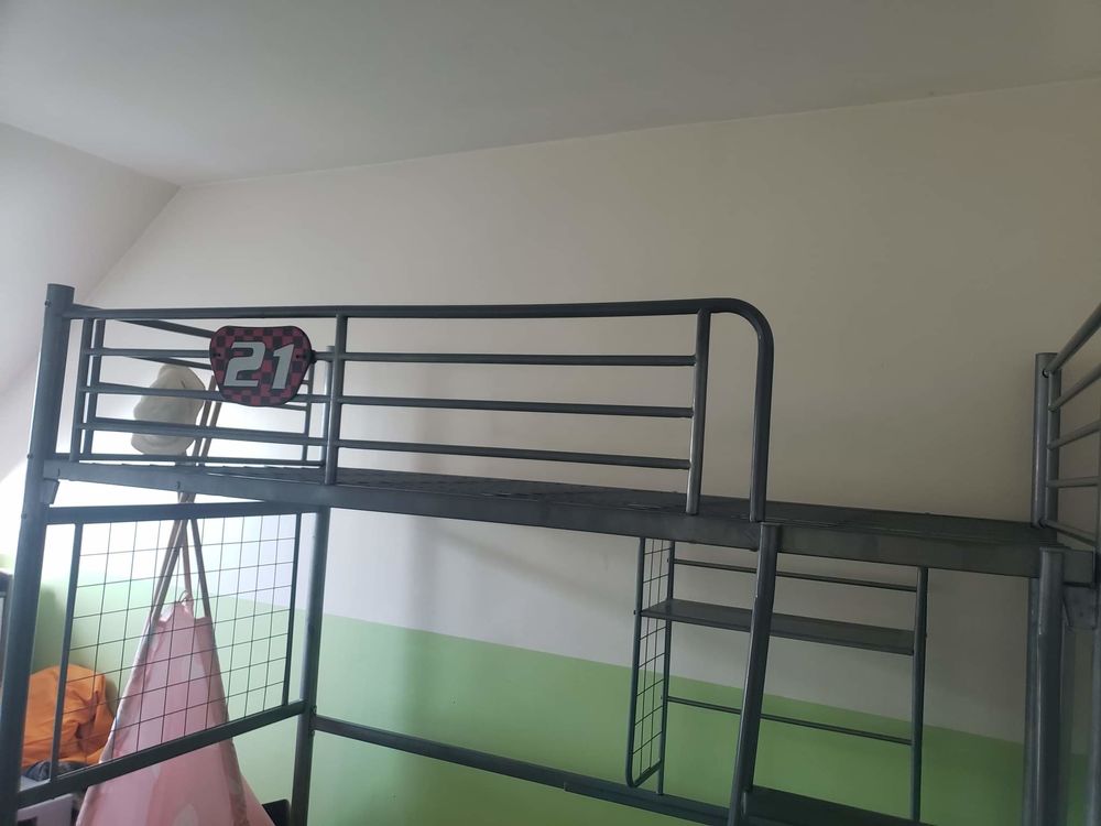Lit mezzanine en m&eacute;tal Meubles