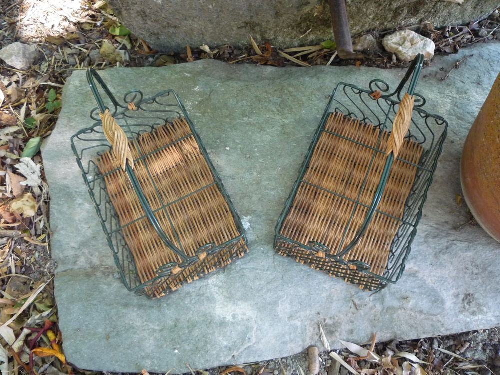 Panier &agrave; verre fer et rotin / porte verre
Bricolage