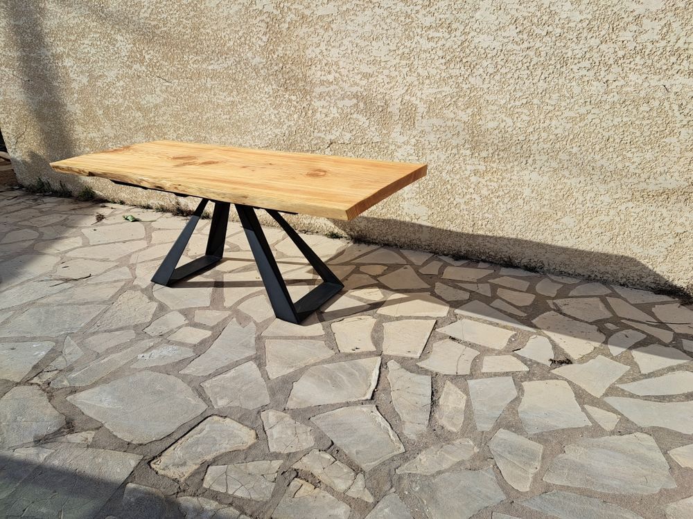table bois massif style industriel Meubles