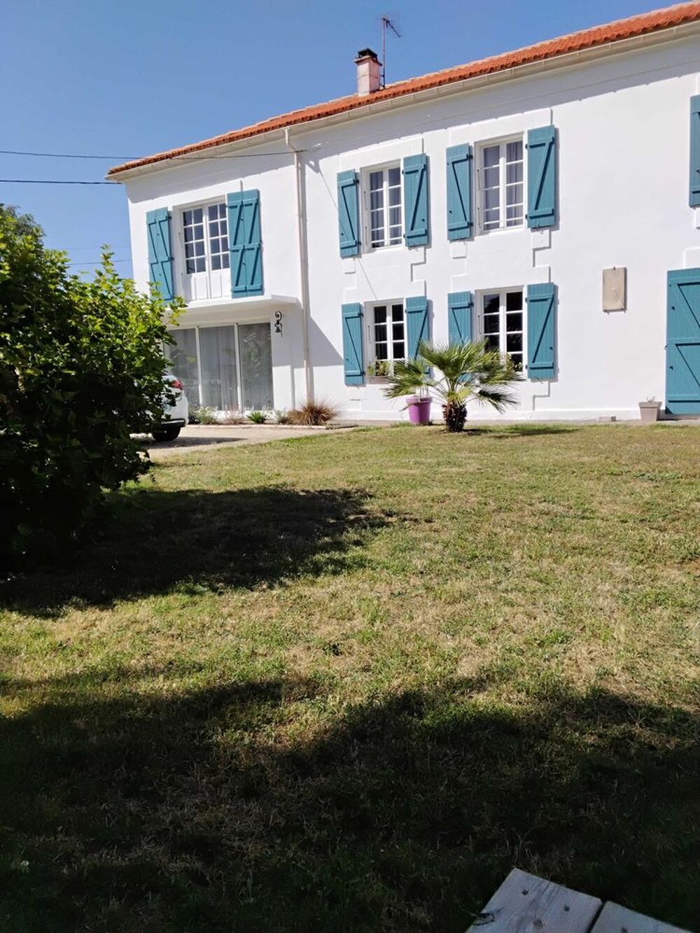 Maison 8 pièces 210 m² · à Mauzé-sur-le-Mignon · 210 m² · 332 800 €